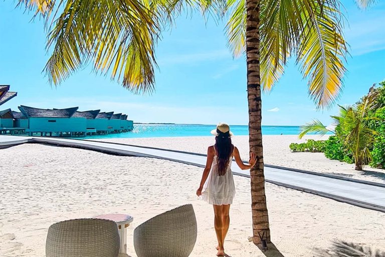 Exploring Mövenpick Resort Kuredhivaru Maldives: A Personal Odyssey into Luxury and Tranquility