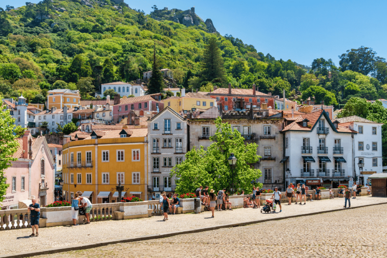 Exploring Lisbon Like a Local: Insider Tips for the Ultimate City Adventure