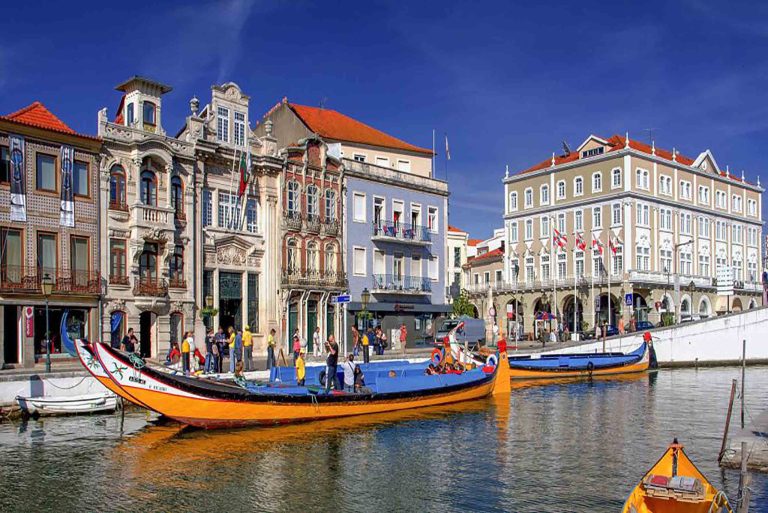 How to Plan the Perfect Weekend Getaway to Aveiro