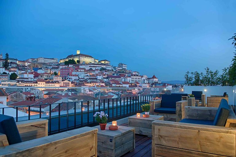 Dinner and Dazzling Views: The Best Rooftop Restaurants in Coimbra