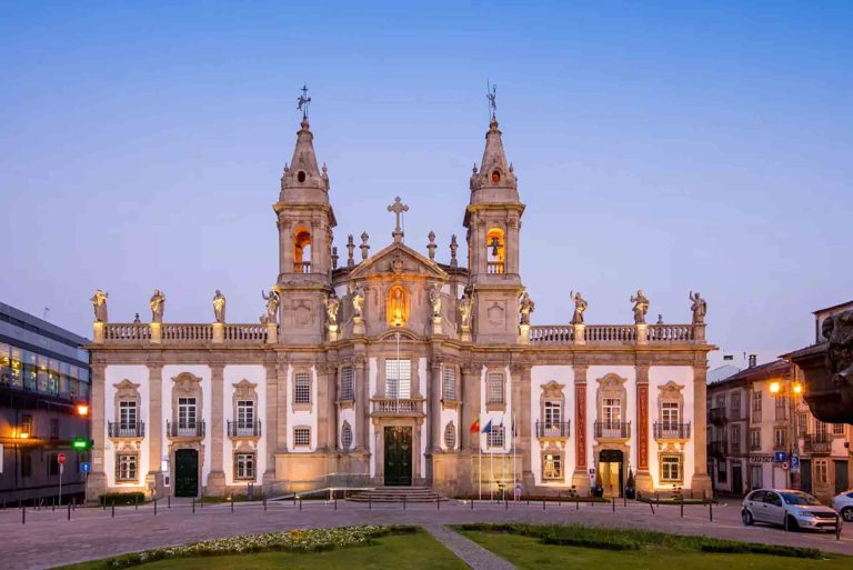Braga Luxury Hotels: Indulge in Opulence